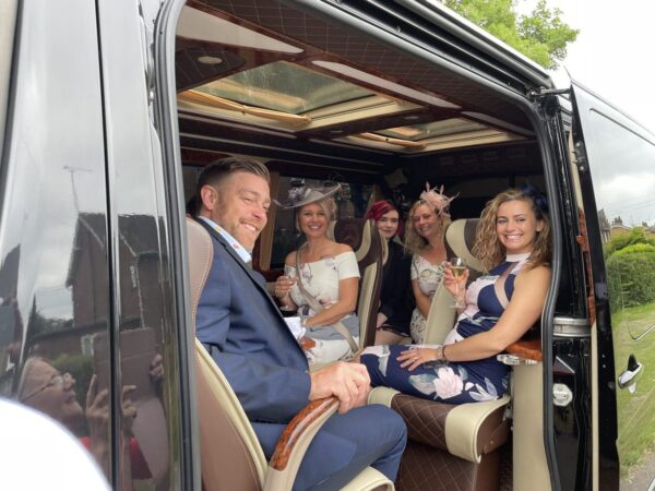 Horse racing chauffeur hire