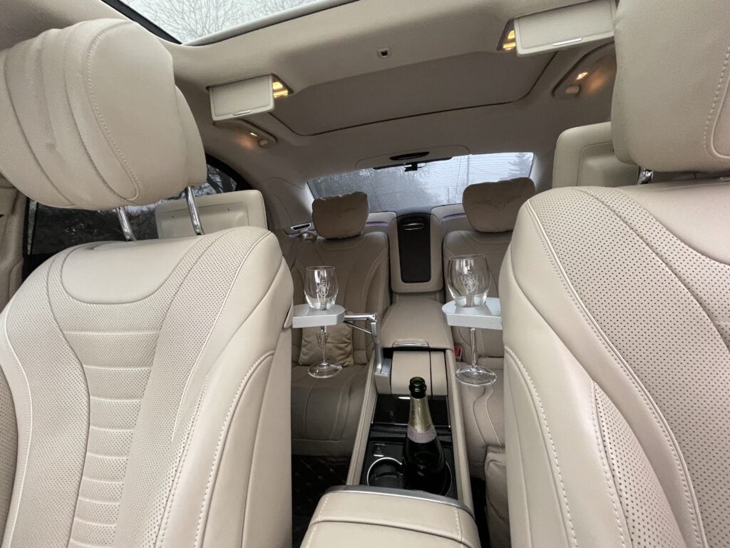 Corporate chauffeur services