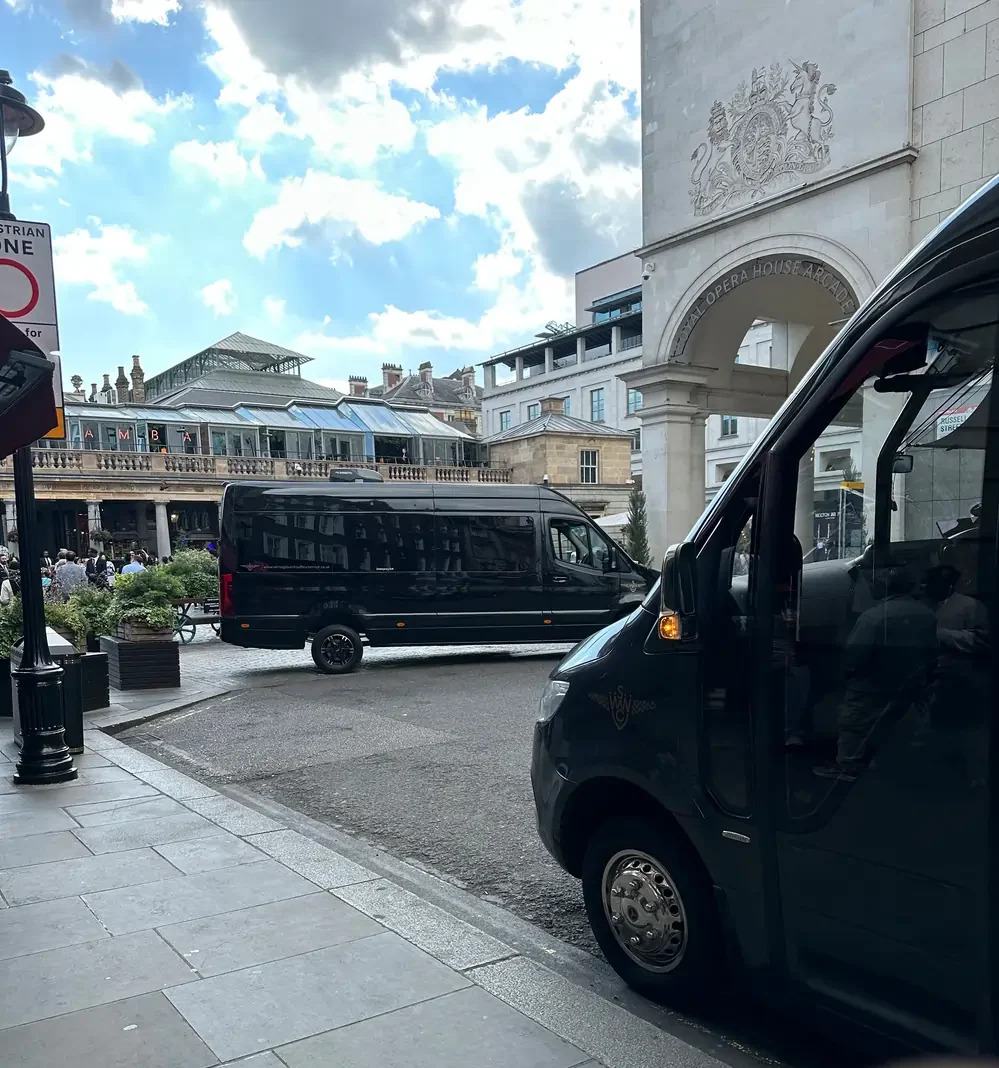VIP Minibus hire Bury St. Edmunds