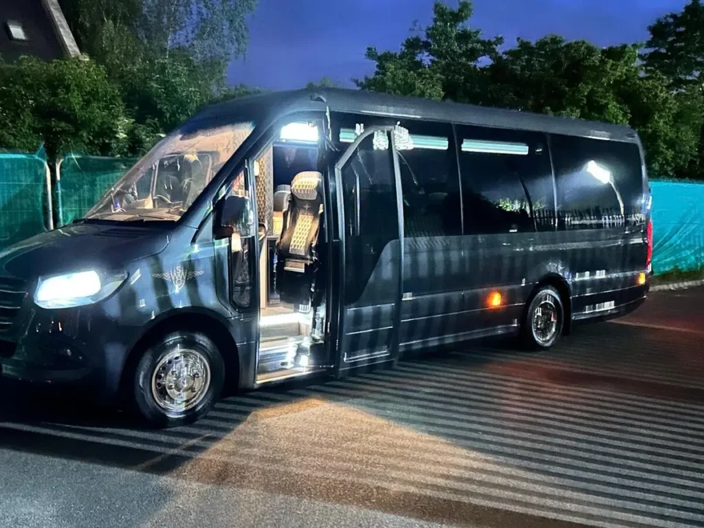 VIP Mini coach Hire