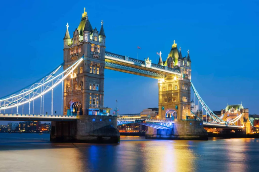Private UK tour by luxury minibus with chauffeur in London near Tower Bridge